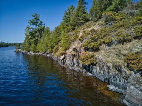 2116 Red Crest Island International Falls MN 56649