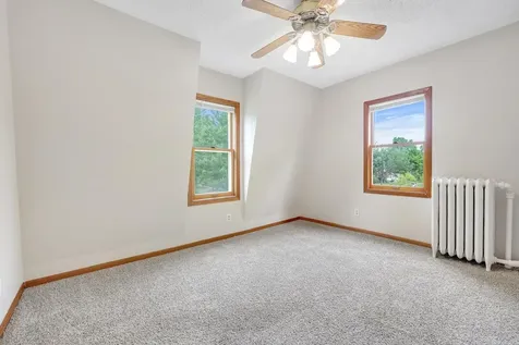 129 W 33rd Street Minneapolis MN 55408