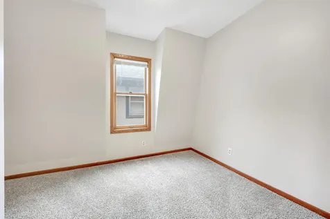 129 W 33rd Street Minneapolis MN 55408