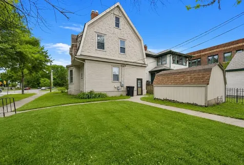 129 W 33rd Street Minneapolis MN 55408