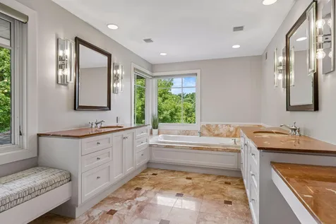 11566 Cedar Pass Minnetonka MN 55305