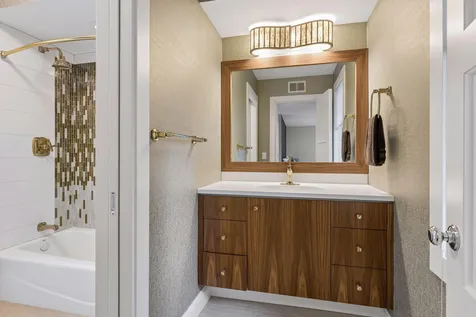 11566 Cedar Pass Minnetonka MN 55305