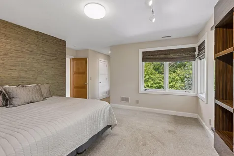 11566 Cedar Pass Minnetonka MN 55305