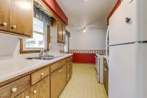 7124 Kyle Avenue N Brooklyn Center MN 55429