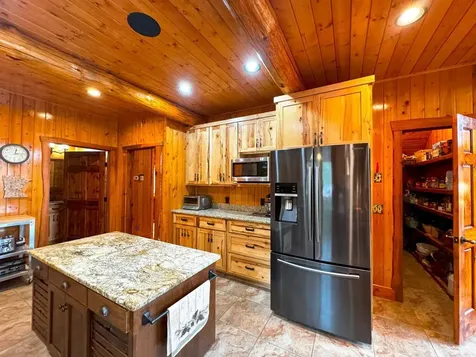 7236 Far North Road Orr MN 55771