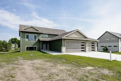 656 Lake Forest Circle Detroit Lakes MN 56501