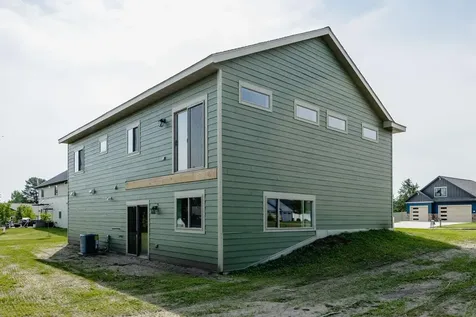 656 Lake Forest Circle Detroit Lakes MN 56501