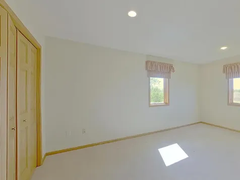 10931 Us Highway 12 SW Howard Lake MN 55349