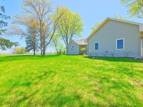 10931 Us Highway 12 SW Howard Lake MN 55349