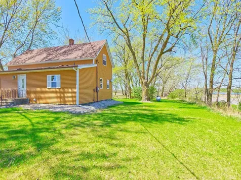 10969 Us Highway 12 SW Howard Lake MN 55349