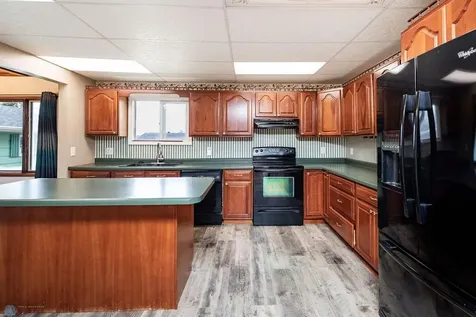 303 9th Avenue E Lisbon ND 58054