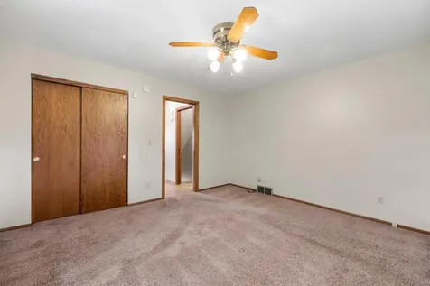 2591 Carver Avenue E Maplewood MN 55119