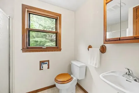 2591 Carver Avenue E Maplewood MN 55119
