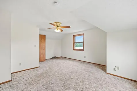 2591 Carver Avenue E Maplewood MN 55119