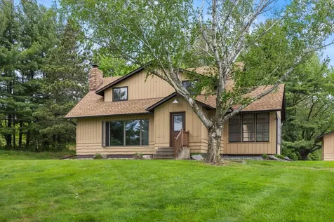 2591 Carver Avenue E Maplewood MN 55119