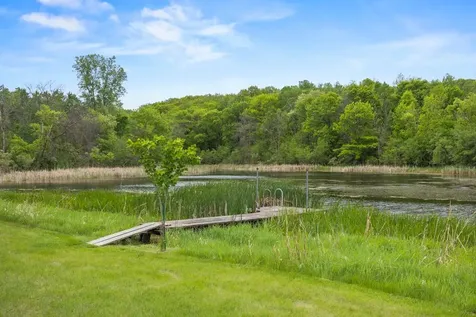 2591 Carver Avenue E Maplewood MN 55119