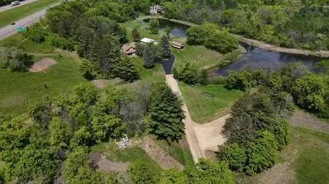 2591 Carver Avenue E Maplewood MN 55119