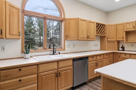 1310 Deerwood Drive Eagan MN 55123