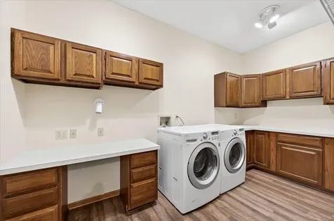 1310 Deerwood Drive Eagan MN 55123