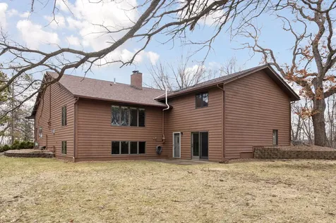 1310 Deerwood Drive Eagan MN 55123