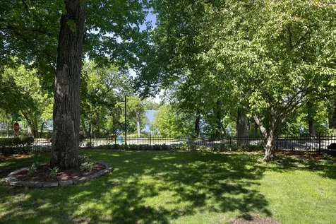 4649 E Lake Harriet Parkway Minneapolis MN 55419