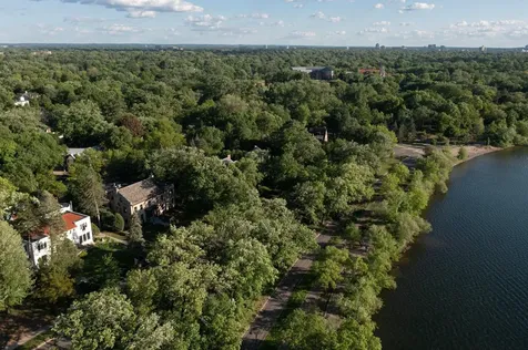 4649 E Lake Harriet Parkway Minneapolis MN 55419