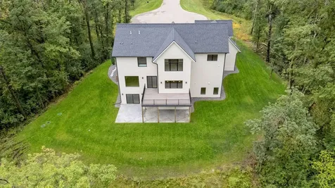 5010 Millie Road SW Rochester MN 55902