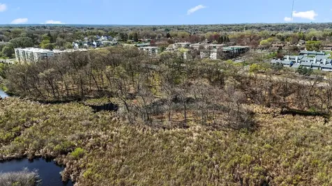 556 County Road C W Roseville MN 55113