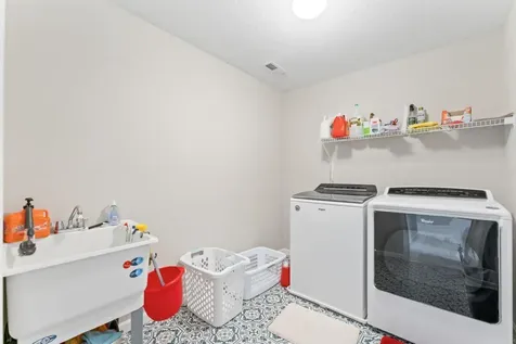 7124 157th Street Savage MN 55378