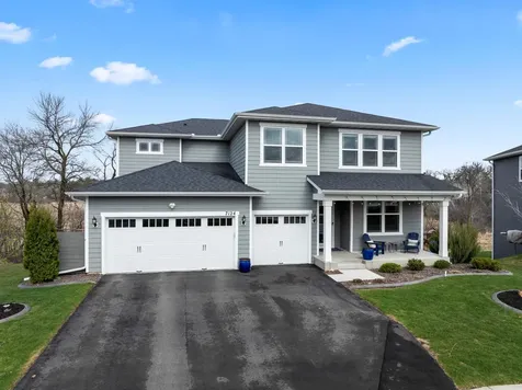 7124 157th Street Savage MN 55378