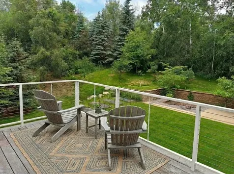 685 Hidden Creek Trail Mendota Heights MN 55118