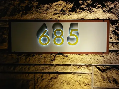 685 Hidden Creek Trail Mendota Heights MN 55118