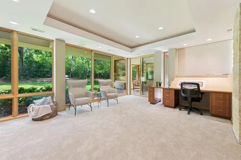 685 Hidden Creek Trail Mendota Heights MN 55118