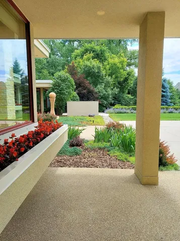 685 Hidden Creek Trail Mendota Heights MN 55118