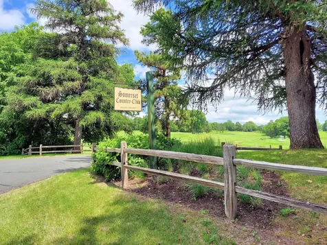 685 Hidden Creek Trail Mendota Heights MN 55118