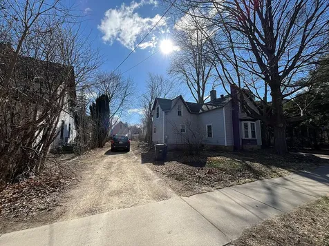 403 College Street Northfield MN 55057