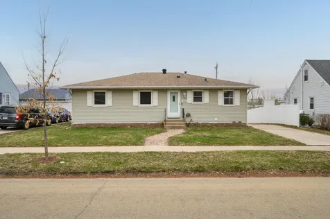 2309 26th Street NW Rochester MN 55901