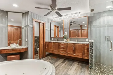 17870 Breezy Point Road Wayzata MN 55391