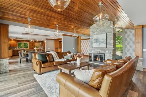 17870 Breezy Point Road Wayzata MN 55391