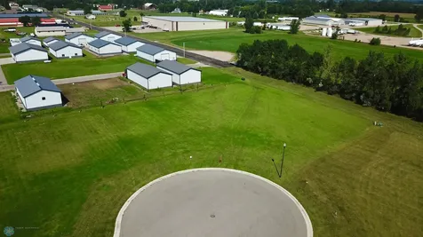 209 19 Circle NE Barnesville MN 56514