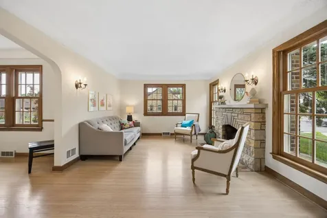 5445 Columbus Avenue Minneapolis MN 55417