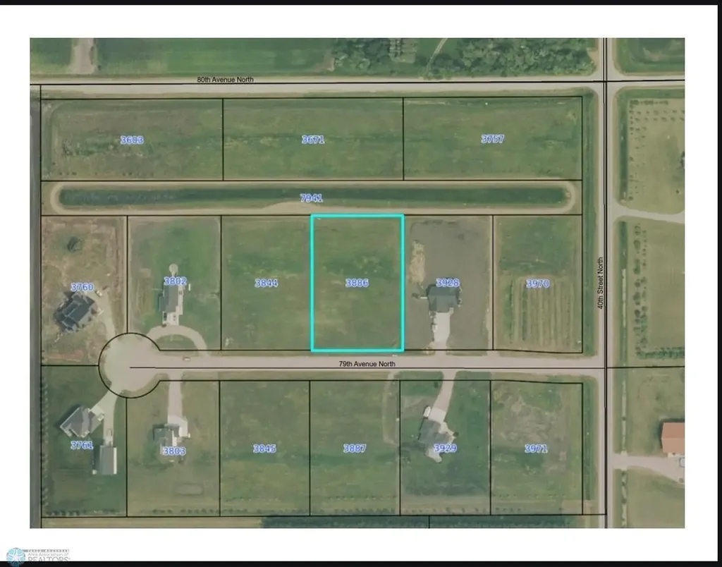 3886 79th Avenue N Moorhead MN 56560