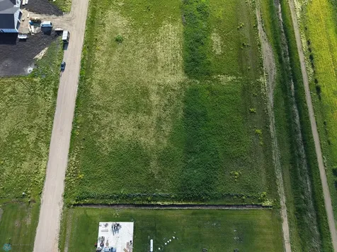 3886 79th Avenue N Moorhead MN 56560