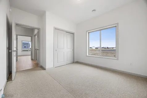 10218 73rd Street S Horace ND 58047