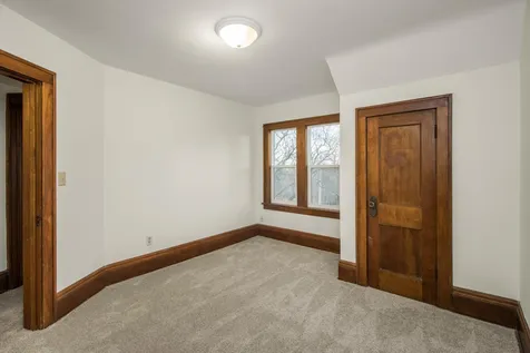 212 Page Street W Saint Paul MN 55107