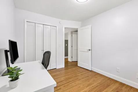 16170 Westgate Lane Eden Prairie MN 55344