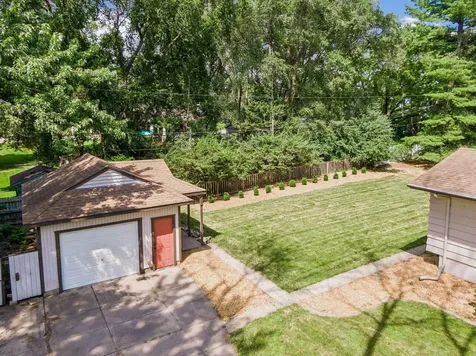 16170 Westgate Lane Eden Prairie MN 55344