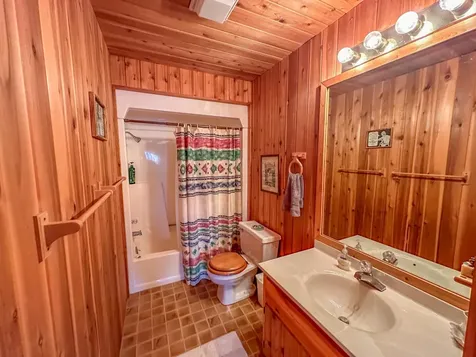 1920 Grindstone Island International Falls MN 56649
