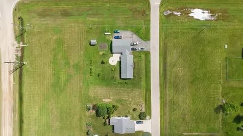 310 6th Street S Fairmount ND 58030