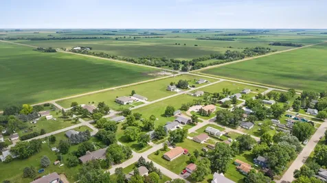 404 5th Street S Fairmount ND 58030